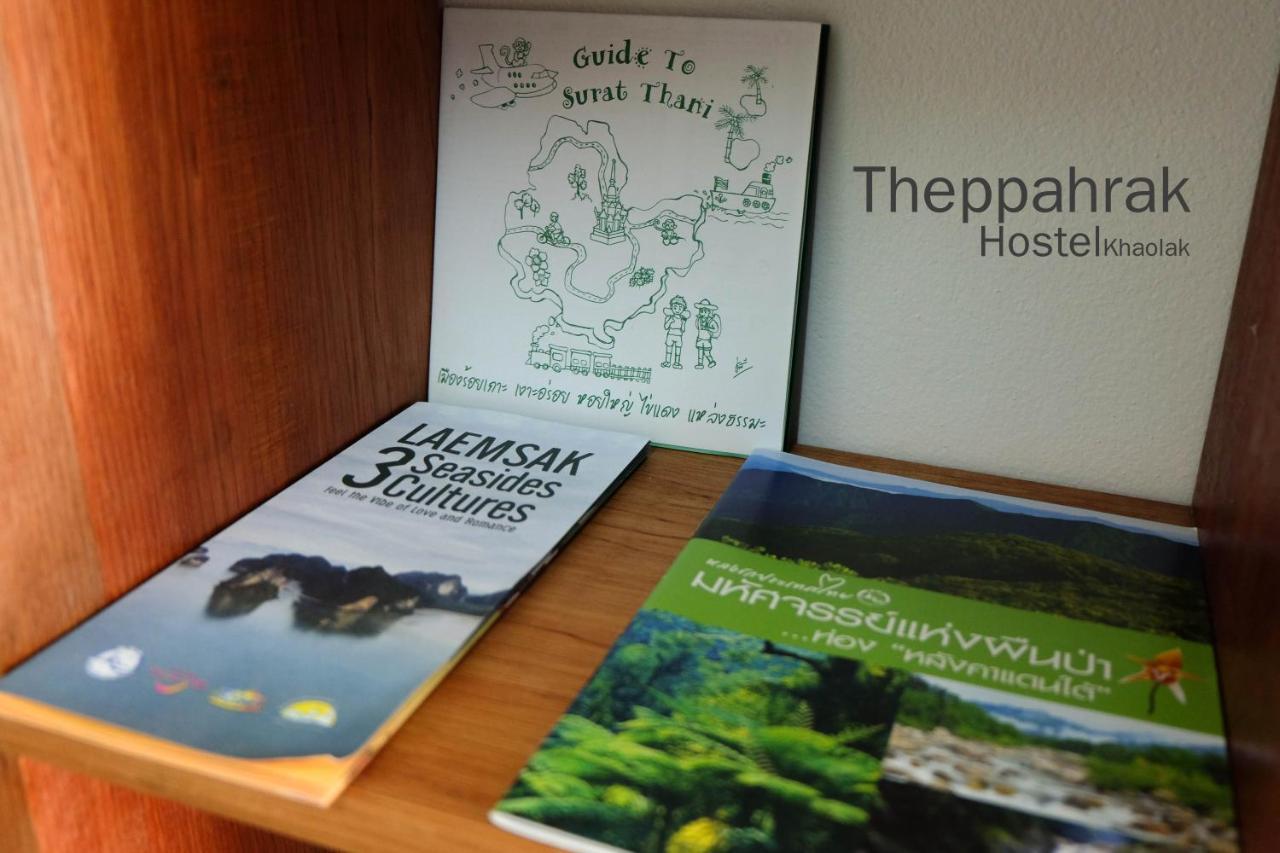 Theppahrak Hostel Khaolak Khao Lak Bagian luar foto