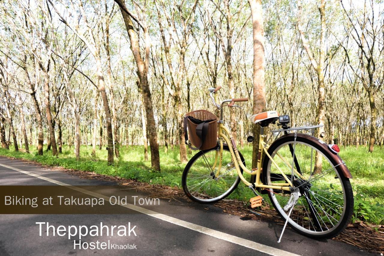Theppahrak Hostel Khaolak Khao Lak Bagian luar foto